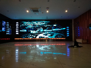 合肥长江影城室内小间距全彩LED显示屏