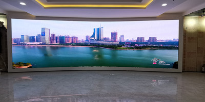 合肥市中级人民法院室内小间距弧型屏